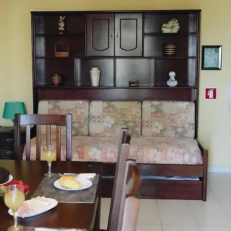 Sea View 5c Apartment